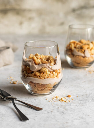 Plätzchenschichtdessert Bild