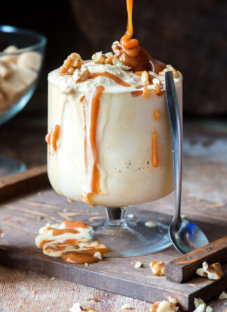 Salted-Caramel-Eis Bild