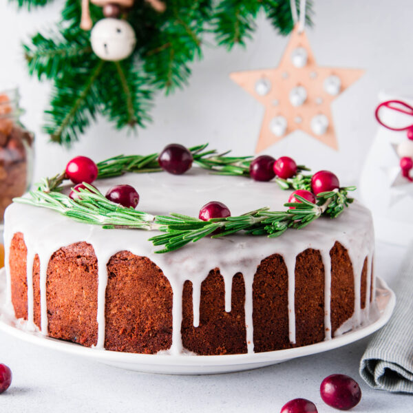 Winterlicher Drip Cake Bild